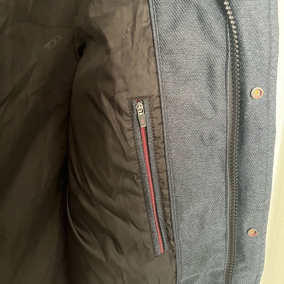 Men’s Tumi Performance Winter Coat - Picture 8 of 10